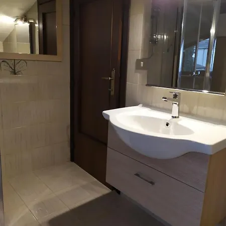Apartment In Villetta